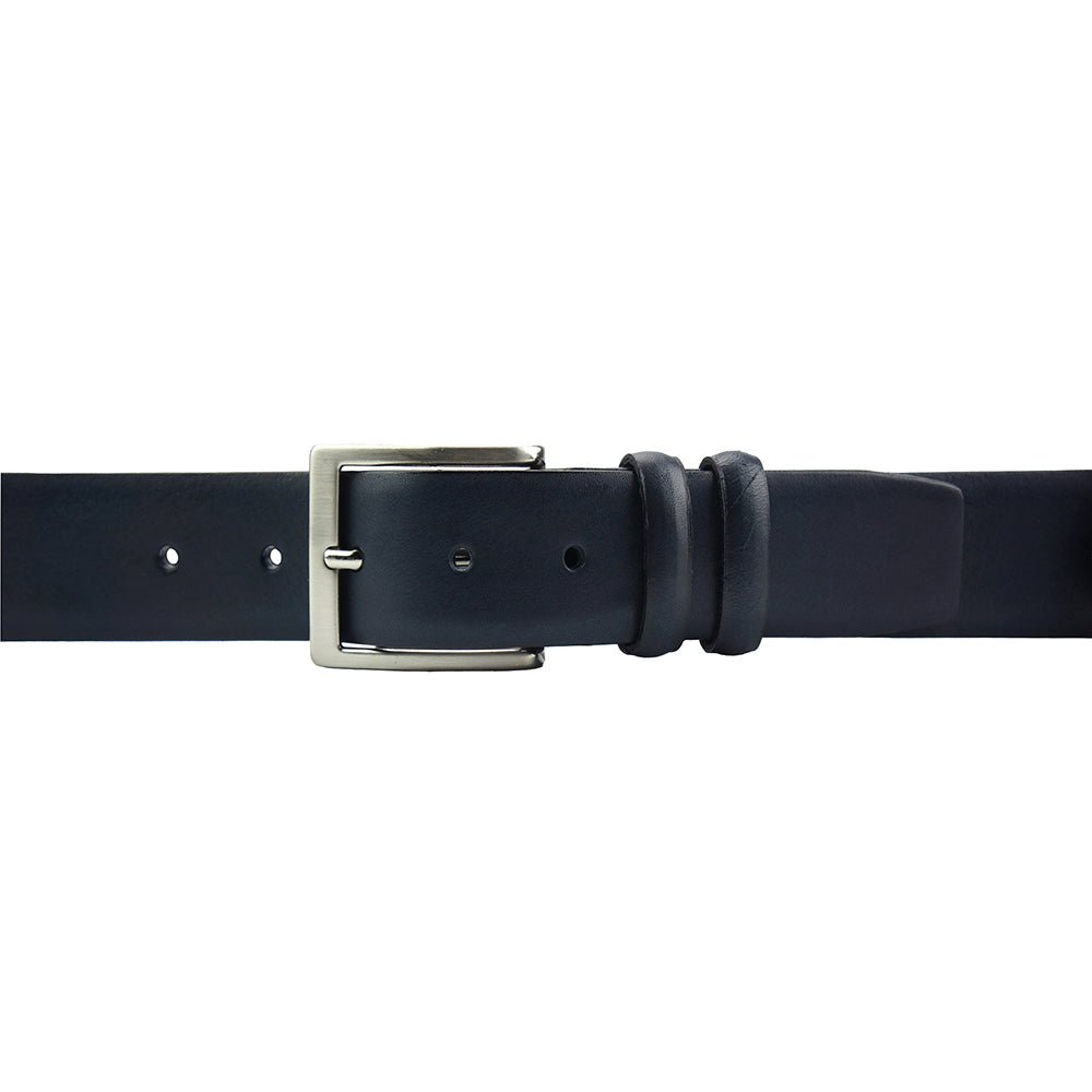 Coarse silver buckle of the Neogram 35MM dark blue  belt.