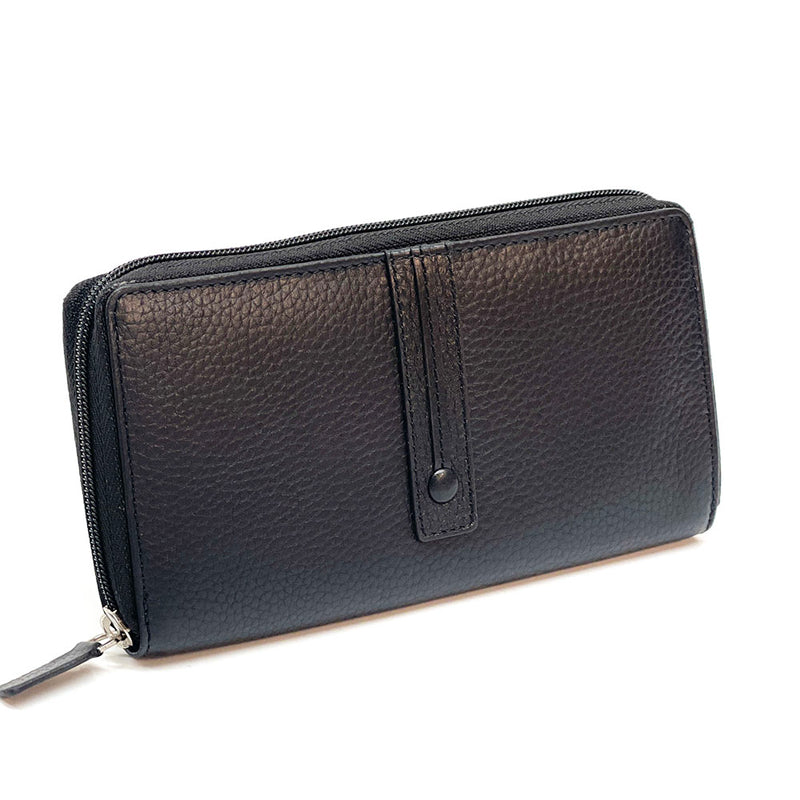 Zippy Leather Wallet: Compact & Stylish - Leather Italiano