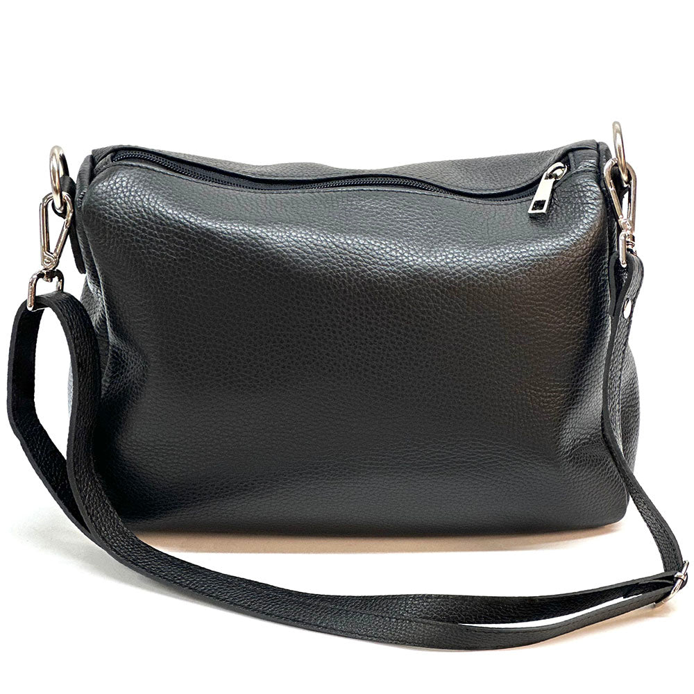 Gianluigi Leather Crossbody Bag: Modern Elegance - Leather Italiano