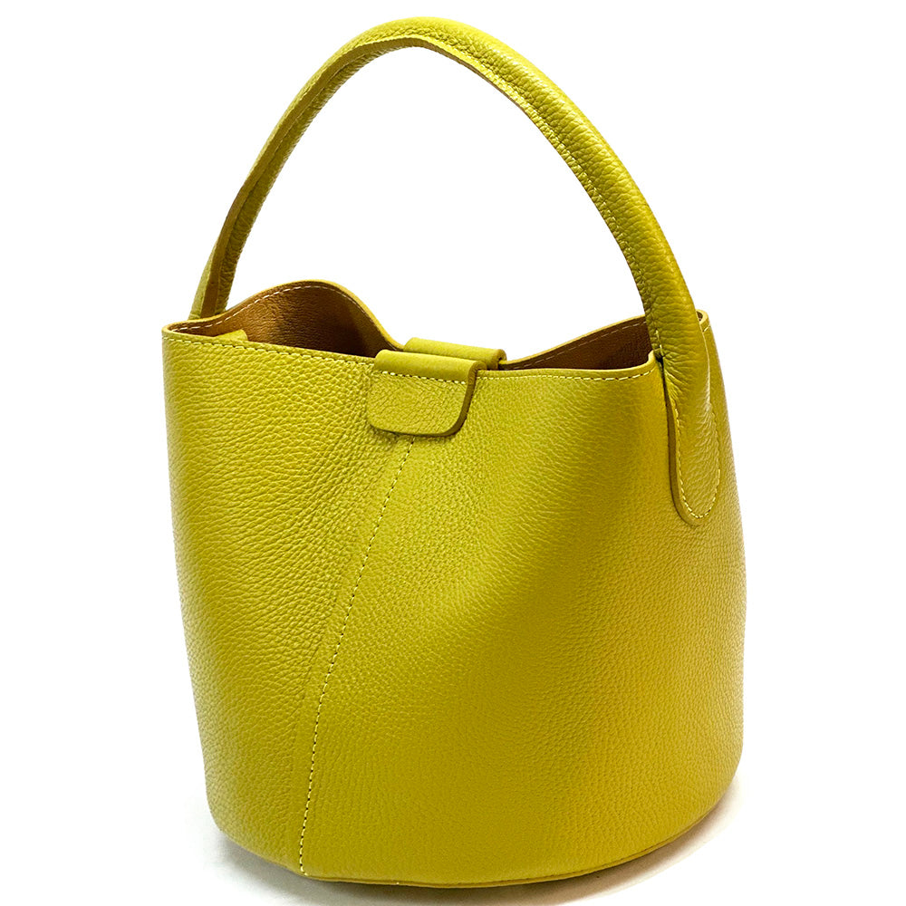 Grazia Italian Leather Bucket Bag – Elegant Everyday Shoulder Bag for Women