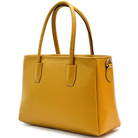 Elisenta Italian Leather Bag – Elegant Structured Handbag for Women