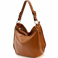 Amica Italian Leather Shoulder Bag – Elegant Everyday Bag for Women