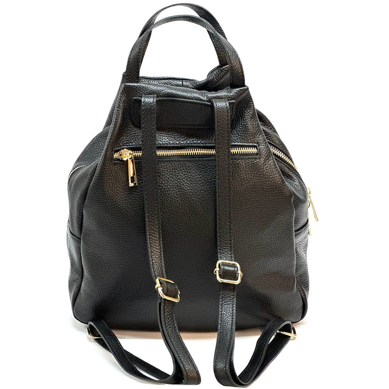 Elva Italian Pebbled Leather Backpack – Women’s Elegant Everyday Bag (Handmade in Florence)