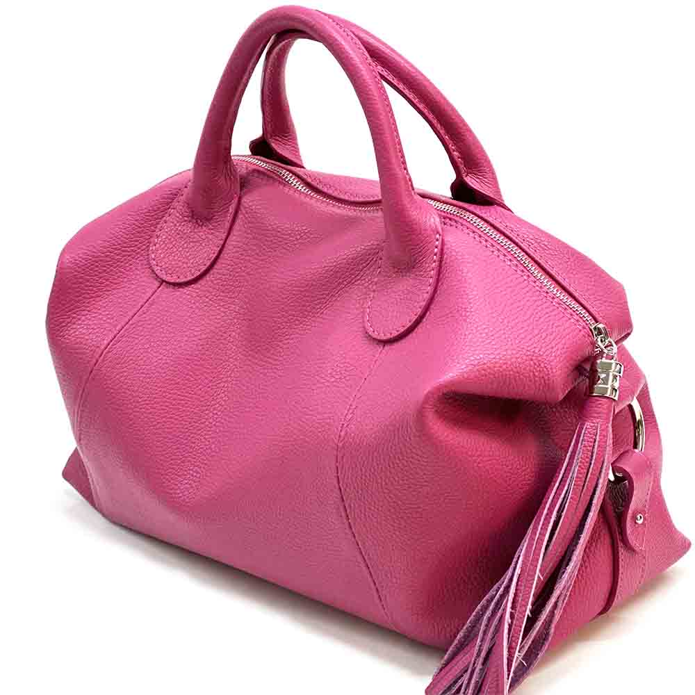 Serenity Cow Leather Handbag: Timeless Elegance - Leather Italiano