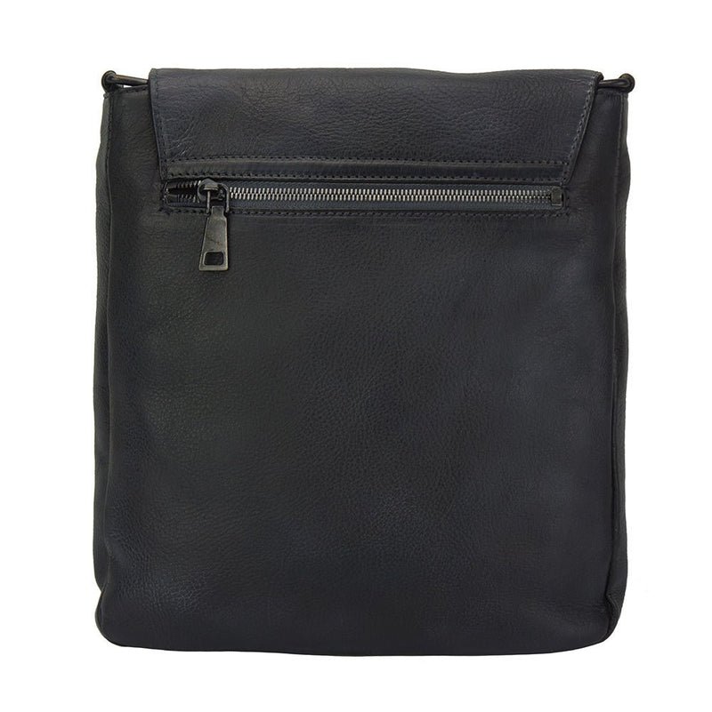 Igor Messenger Flap black leather bag