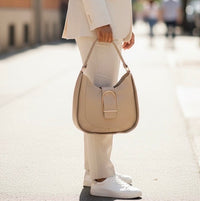 Armonia Leather Shoulder Bag