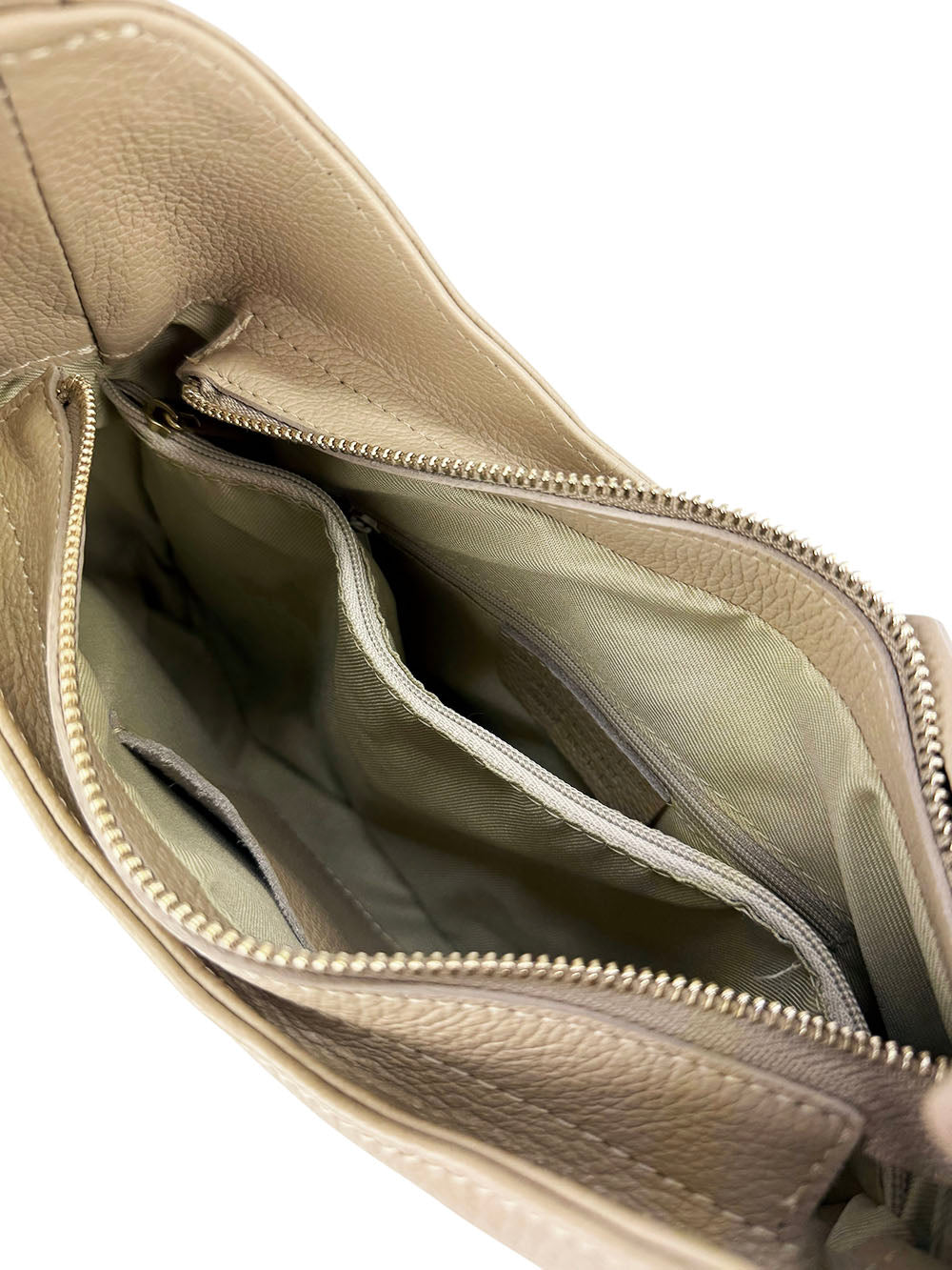 Armonia Leather Shoulder Bag
