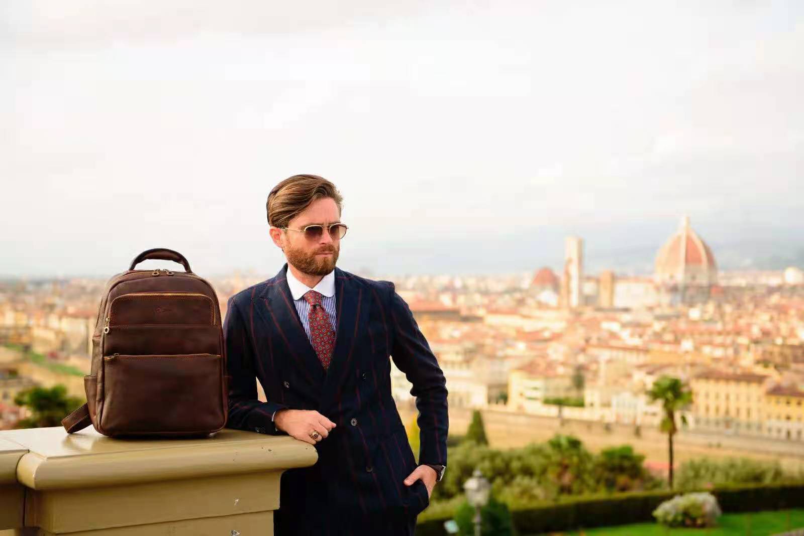 Charlie Leather Backpack: Italian Panache – Leather Italiano