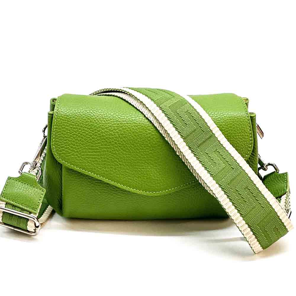 Adina Leather Crossbody Bag: Modern Chic - Leather Italiano