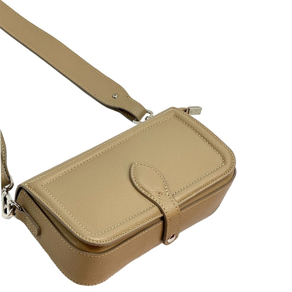 Nicole Leather Shoulder Bag | Versatile Elegance - Leather Italiano