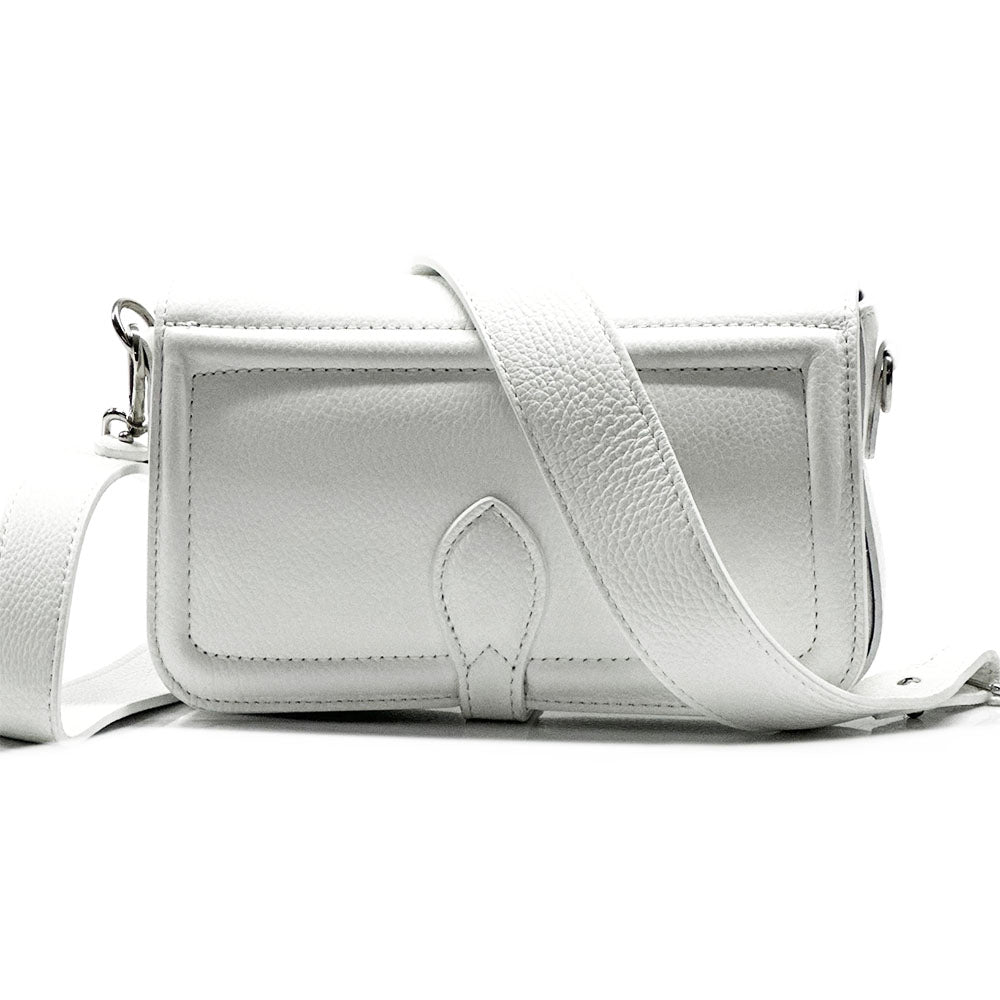 Nicole leather shoulder bag