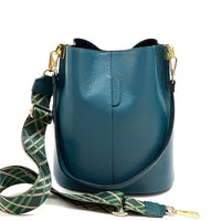 Maddalena GM leather bucket bag-59