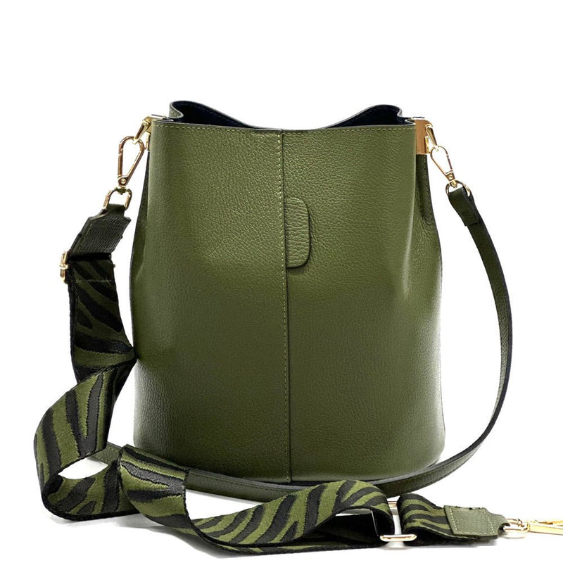 Maddalena GM leather bucket bag-66