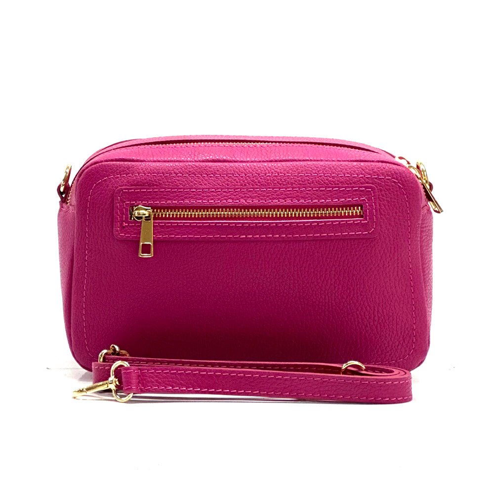 Vera Pelle Bag in fuchsia - back view