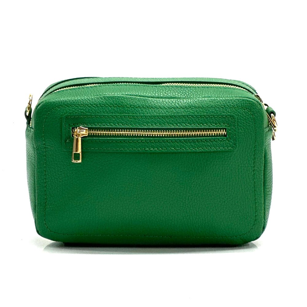 Vera Pelle Bag in green - back view