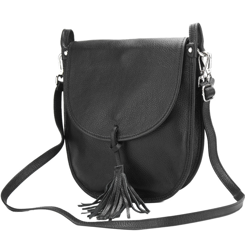 Elisa Italian Calfskin Leather Shoulder Bag – Elegant Tassel Detail & Versatile Strap