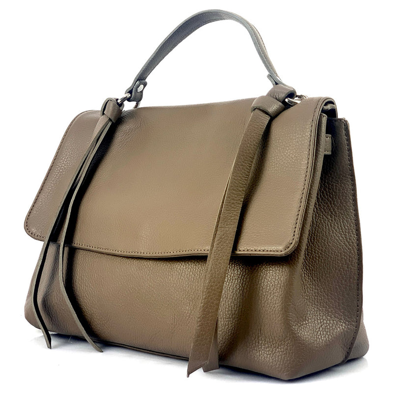 Freestyle Women’s Italian Leather Shoulder Bag – Spacious Convertible Crossbody