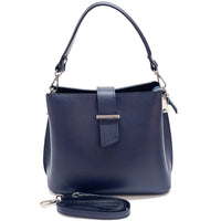 Italian leather shoulder bag for daily use