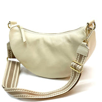 Carmen Leather Shoulder Bag: Timeless Elegance - Leather Italiano