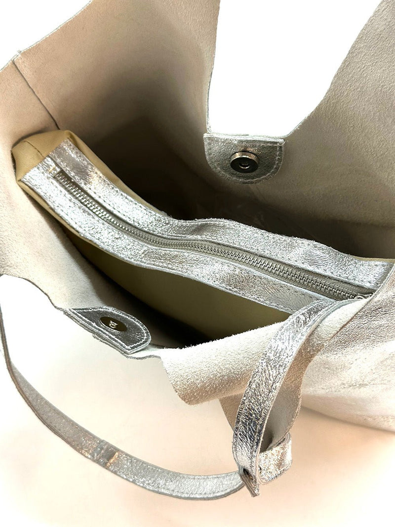 Claudia Italian Leather Shoulder Bag – Spacious & Handcrafted Elegance - Leather Italiano