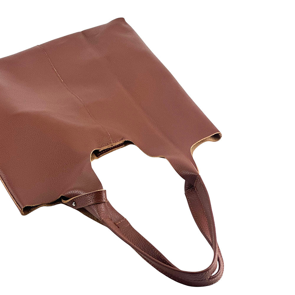 Claudia Italian Leather Shoulder Bag – Spacious & Handcrafted Elegance - Leather Italiano