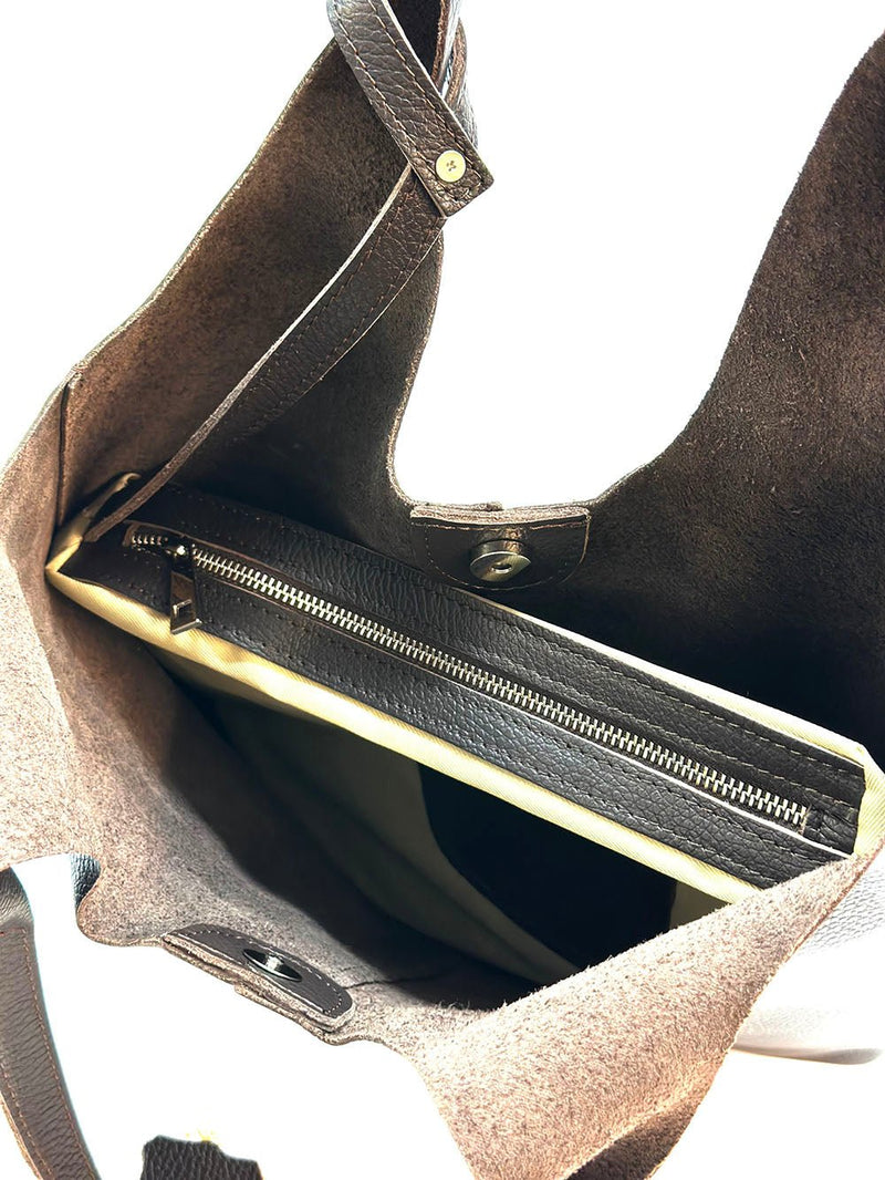 Claudia Italian Leather Shoulder Bag – Spacious & Handcrafted Elegance - Leather Italiano