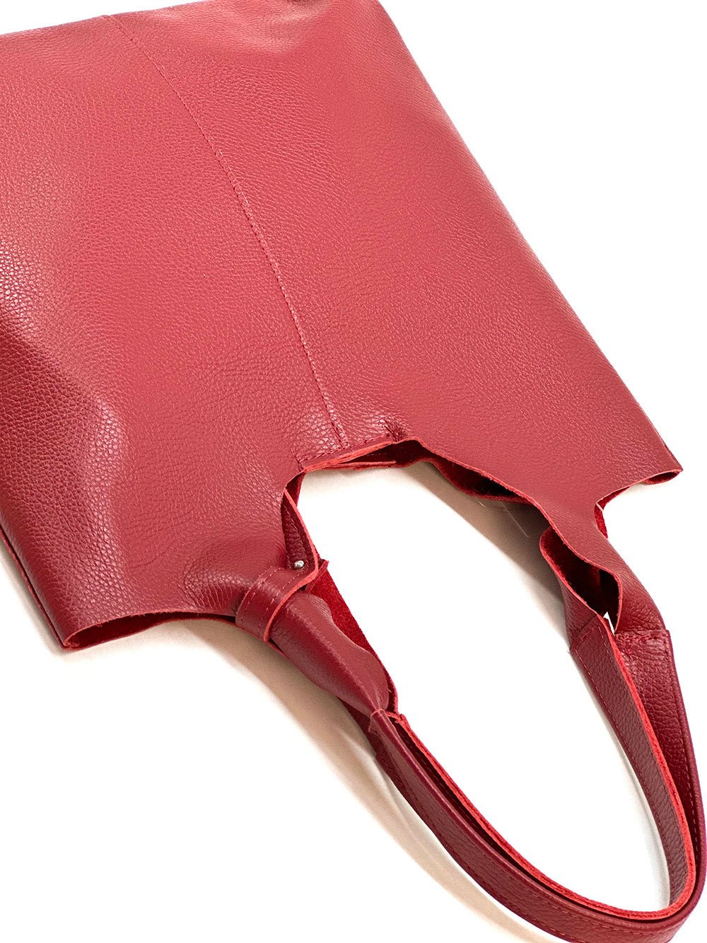 Claudia Italian Leather Shoulder Bag – Spacious & Handcrafted Elegance - Leather Italiano