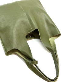 Claudia Italian Leather Shoulder Bag – Spacious & Handcrafted Elegance - Leather Italiano