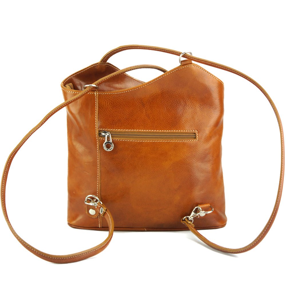 Cloe V Convertible Tan Leather Bag - A Versatile Essential - Leather Italiano