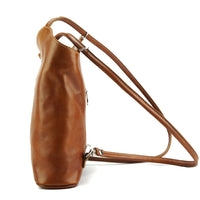 Cloe V Convertible Tan Leather Bag - A Versatile Essential - Leather Italiano