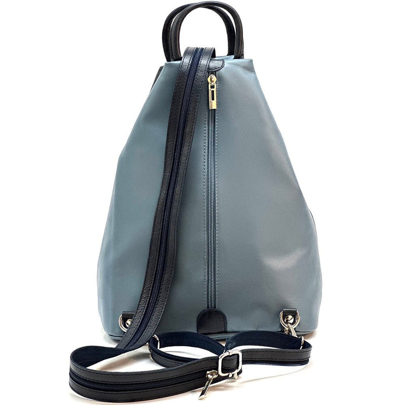 Dina Leather Backpack – Sleek Italian Craftsmanship - Leather Italiano