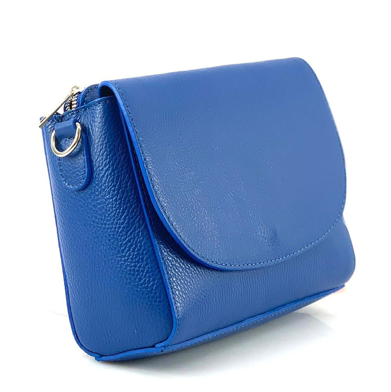 Effortless Elegance: The Ester Leather Shoulder Bag - Leather Italiano