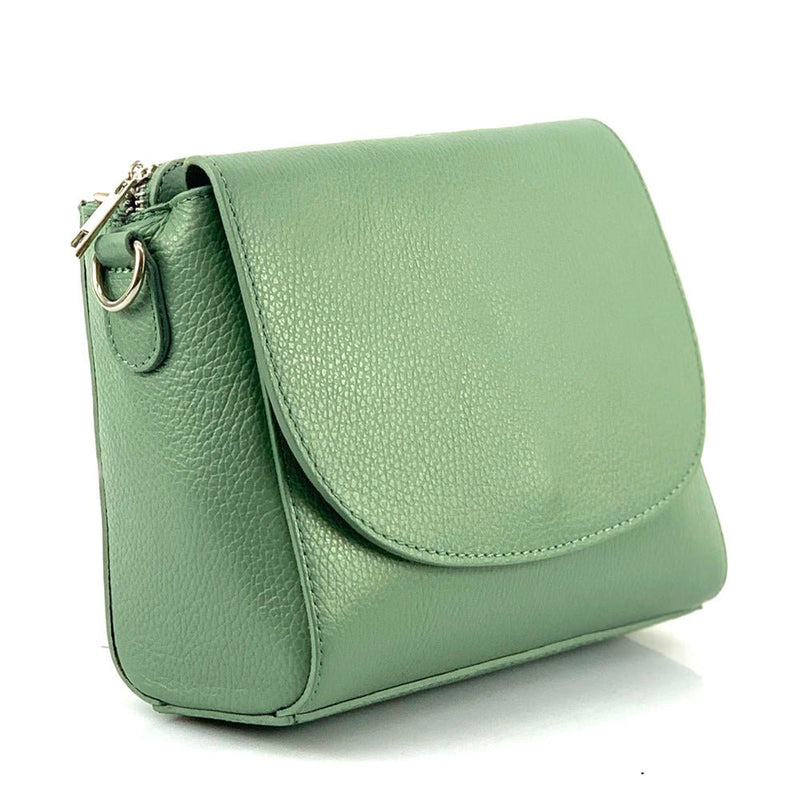 Effortless Elegance: The Ester Leather Shoulder Bag - Leather Italiano