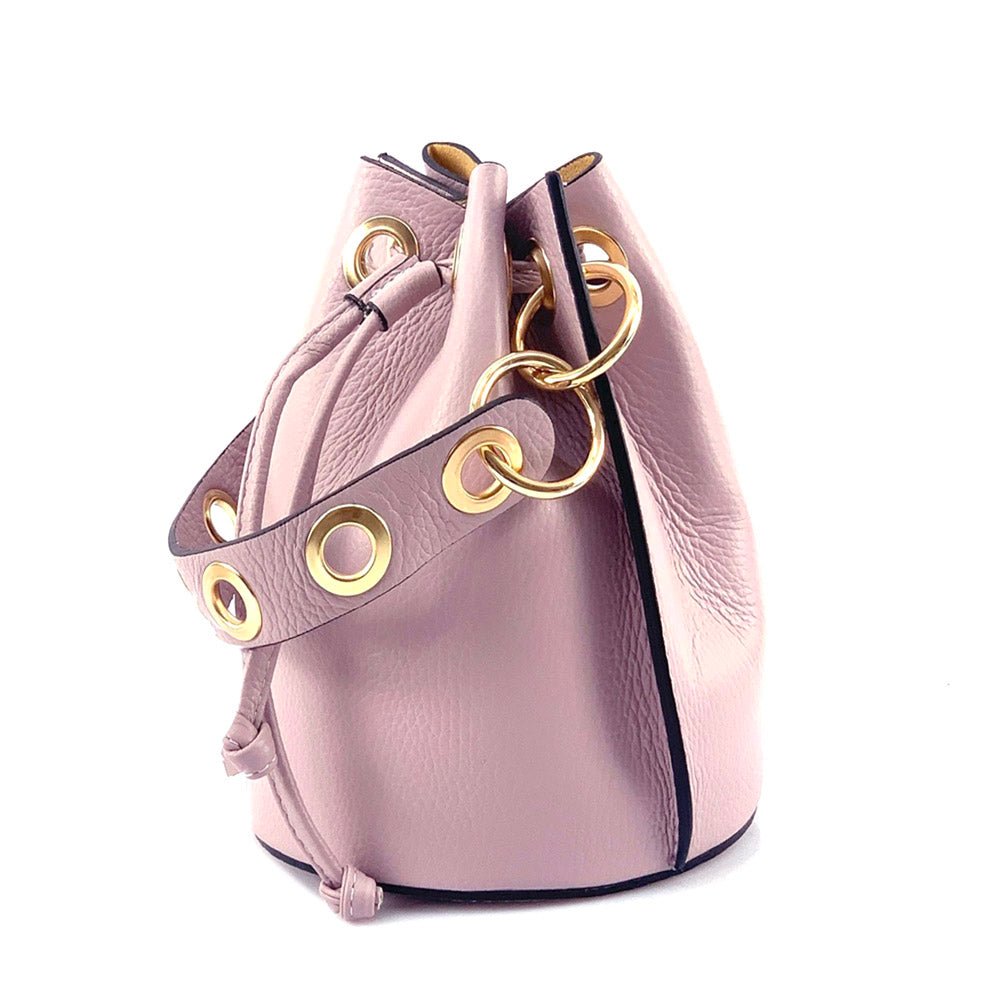 Eileen Leather Bucket Bag: A Burst of Color for Everyday Adventures - Leather Italiano