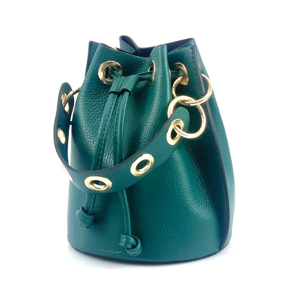 Eileen Leather Bucket Bag: A Burst of Color for Everyday Adventures - Leather Italiano