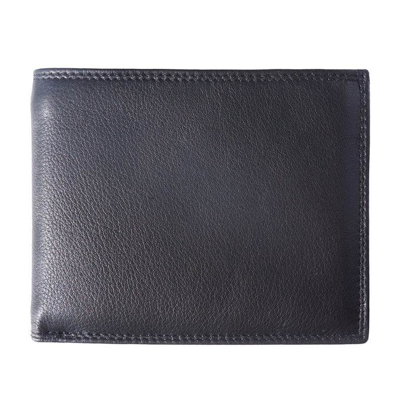 Enea Leather Wallet: Spacious Capacity Meets Modern Style - Leather Italiano