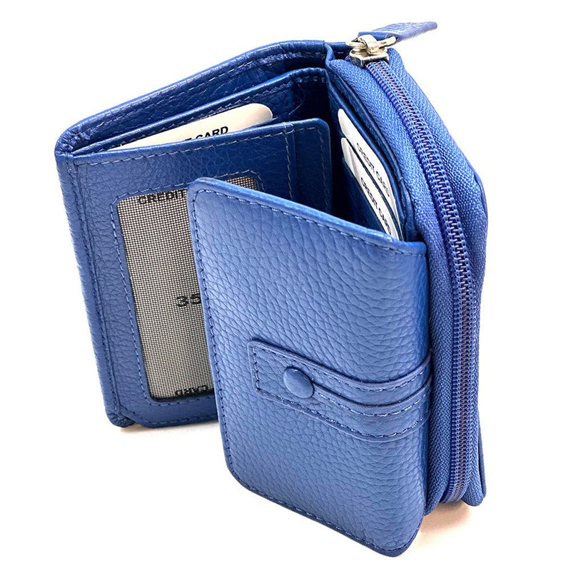 Federica Leather Wallet – Compact Italian Elegance - Leather Italiano