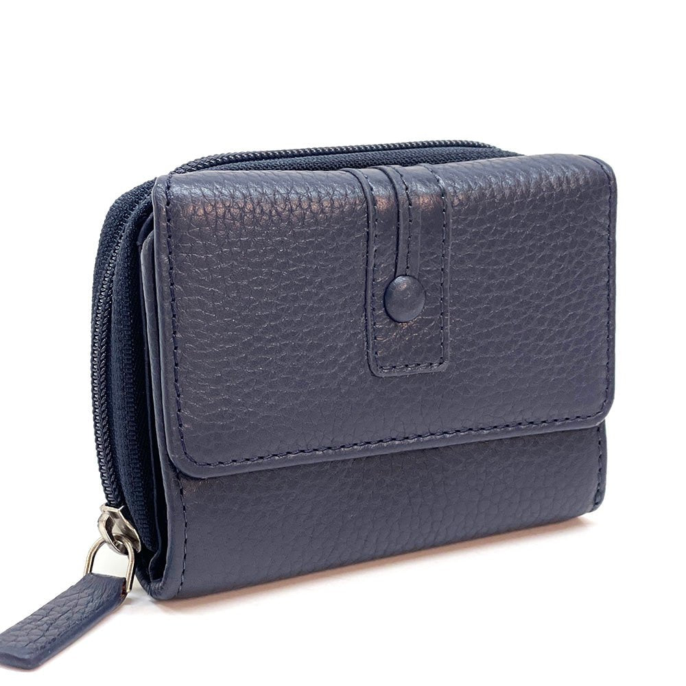 Federica Leather Wallet – Compact Italian Elegance - Leather Italiano