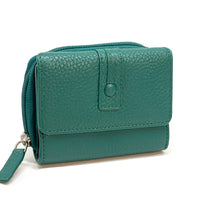 Federica Leather Wallet – Compact Italian Elegance - Leather Italiano