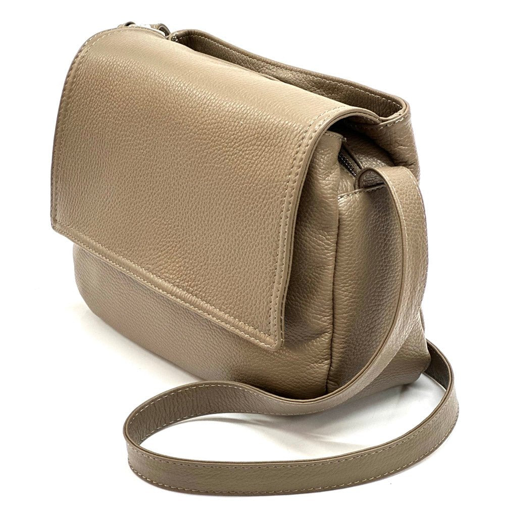 Felicità Leather Crossbody Bag: Italian - Made Elegance on Your Shoulder - Leather Italiano