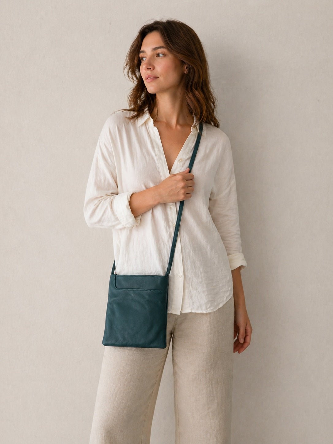 Final Stock Leather Crossbody Bag - Leather Italiano