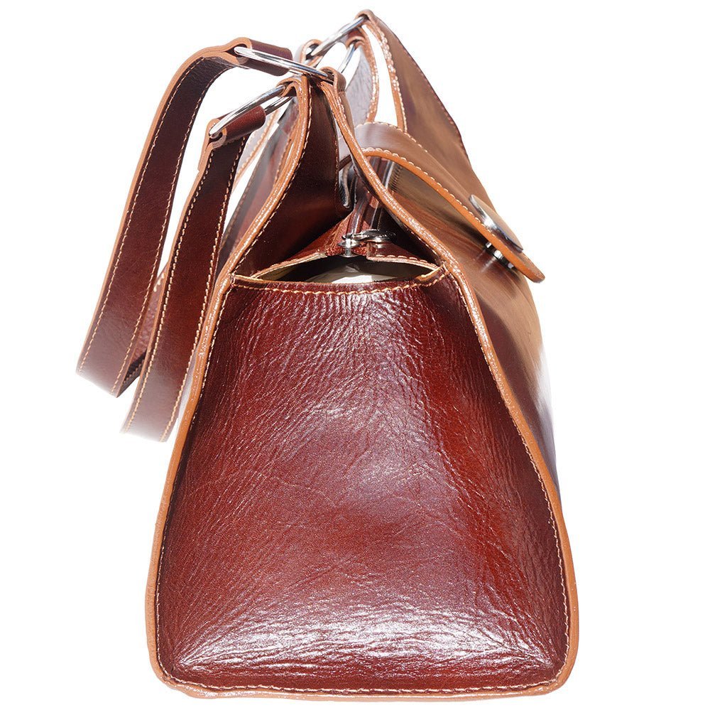 Florina GM: The Classic Leather Side Bag for Women - Leather Italiano
