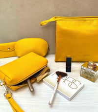 Isadora Italian Leather Wristlet – Elegant Everyday Wrist Bag for Women - Leather Italiano