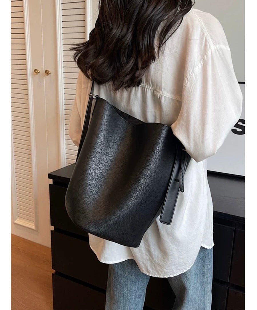 Ischia Dollaro Italian Leather Shoulder Bag - Leather Italiano
