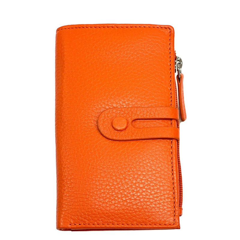 Isotta Leather Wallet – Compact Italian Elegance with RFID Protection - Leather Italiano