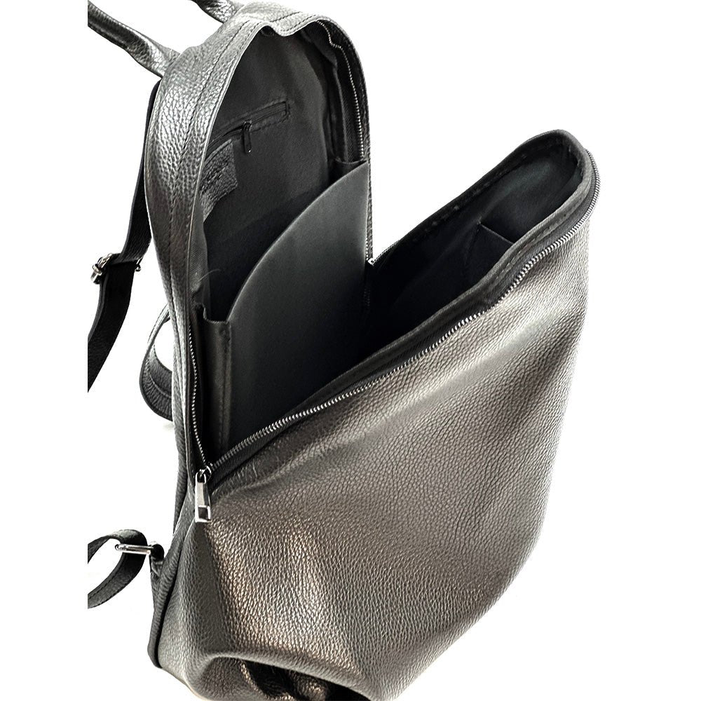 Luce Unisex Leather Backpack - Leather Italiano