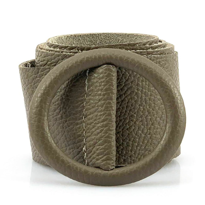 Rings of Elegance Genuine Leather Belt with Decorative Ring - Leather Italiano