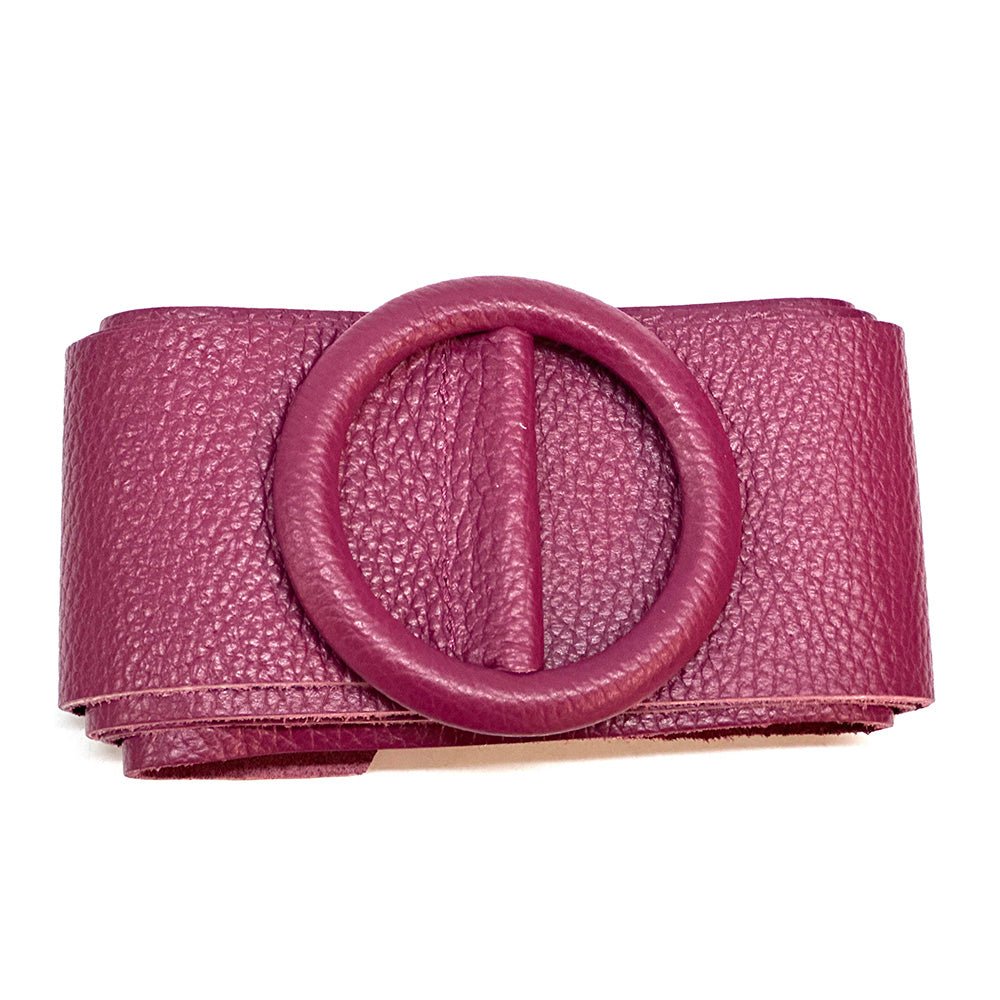 Rings of Elegance Genuine Leather Belt with Decorative Ring - Leather Italiano