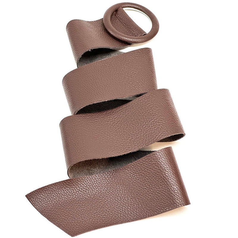 Rings of Elegance Genuine Leather Belt with Decorative Ring - Leather Italiano