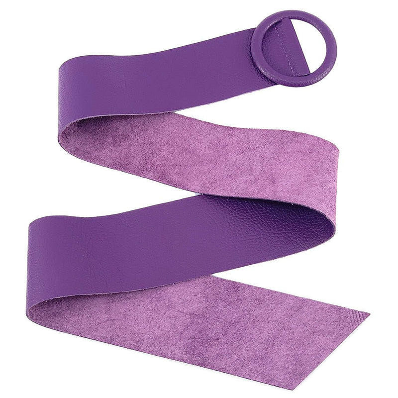 Rings of Elegance Genuine Leather Belt with Decorative Ring - Leather Italiano